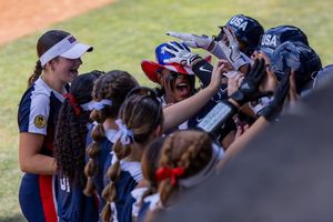 Image post by @usasoftball on Instagram
