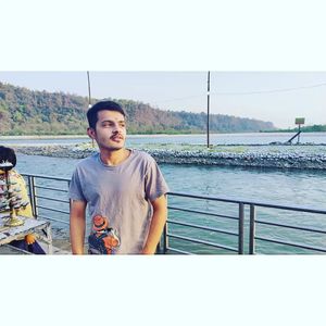Image post by @ekanshgautamji on Instagram
