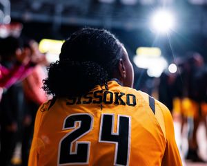 Image post by @goshockerswbb on Instagram