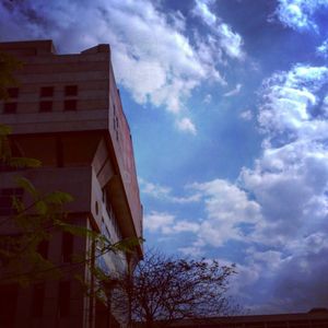 Image post by @faragelo22 on Instagram