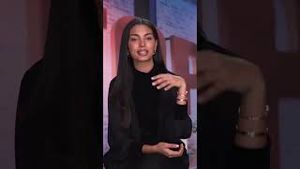 Video post by @telemundo on YouTube