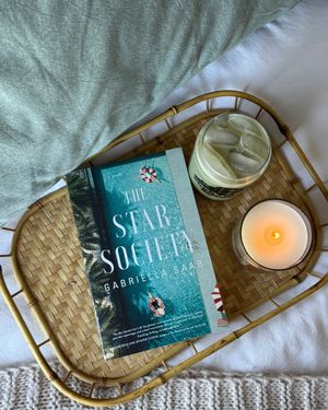 Image post by @booksparks on Instagram