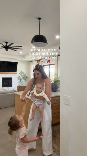 Video post by @sabrinanoellee on Instagram
