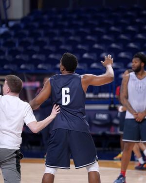 Image post by @duqmbb on Instagram