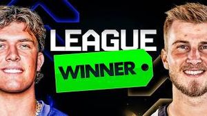 Video post by @yahoofantasy on YouTube