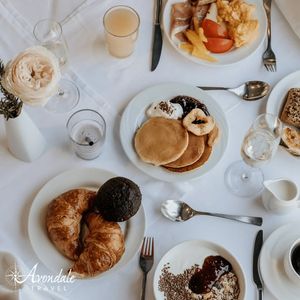 Image post by @AvondaleTravel on Facebook