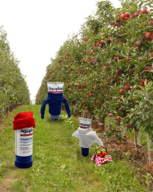 Video post by @aquaphor on TikTok