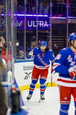 Image post by @NYRangers on Twitter