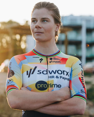 Image post by @veloncc on Instagram