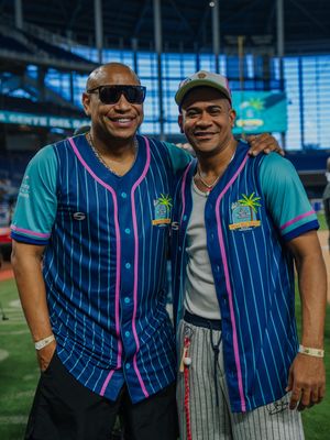 Image post by @gentedezona on Instagram