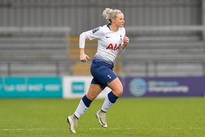 Image post by @SpursWomen on Facebook