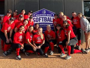 Image post by @sdsu_softball on Instagram