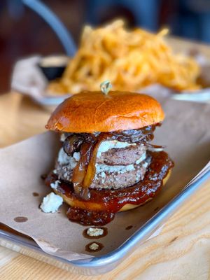 Image post by @mycornerburger on Facebook