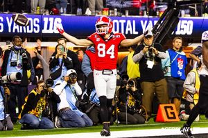 Image post by @CFBPlayoff on Twitter