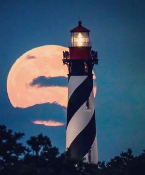 Image post by @stauglighthouse on Instagram