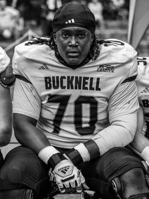 Image post by @izzyroesmedia on Instagram