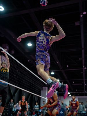 Image post by @aauvolleyball on Instagram