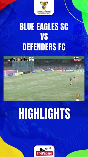 Image post by @thepaparefootball on Facebook