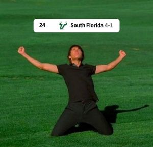 Image post by @USFAthletics on Twitter
