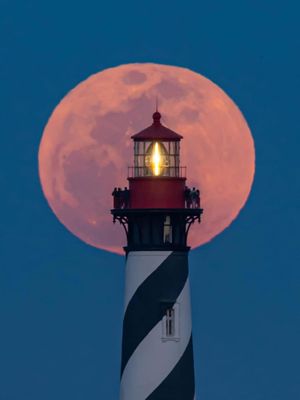 Image post by @stauglighthouse on Instagram