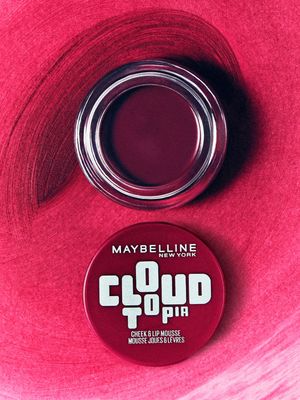 Image post by @maybelline on Instagram