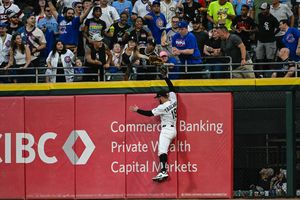 Image post by @zoedavisphoto on Instagram