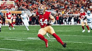 Video post by @49ers on YouTube