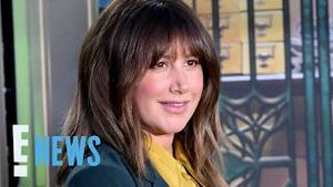 Video post by @enews on YouTube