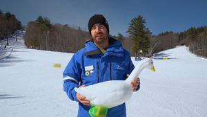 Video post by @mountsunapeeresort on Facebook