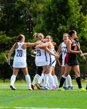 Image post by @ithacafieldhockey on Instagram