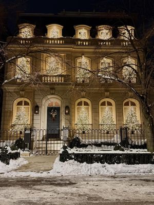 Image post by @carriemccormickrealestate on Instagram