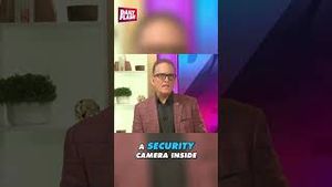 Video post by @dailyflashtv on YouTube