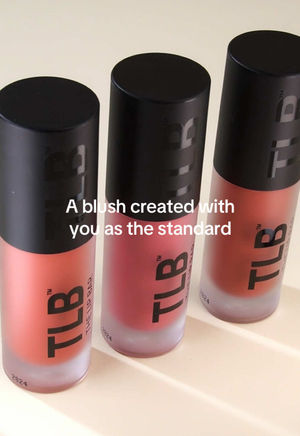 Video post by @thelipbar on TikTok