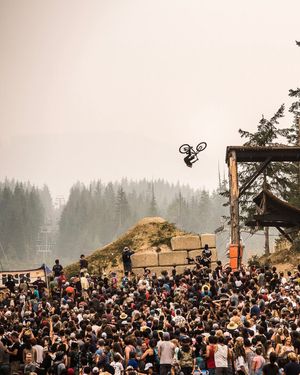 Image post by @whistlerblackcomb on Instagram