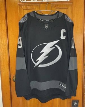 Image post by @nhl_jerseyz on Instagram