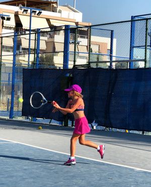 Image post by @polina_maneshina_tennis on Instagram