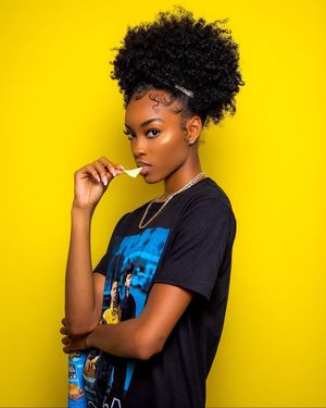 Image post by @slimreshae on Instagram