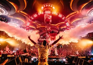 Image post by @omnianightclub on Instagram