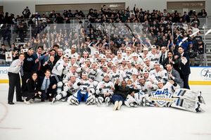 Image post by @bentleyhockey on Instagram