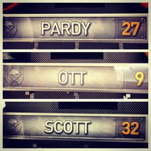 Image post by @buffalosabres on Instagram