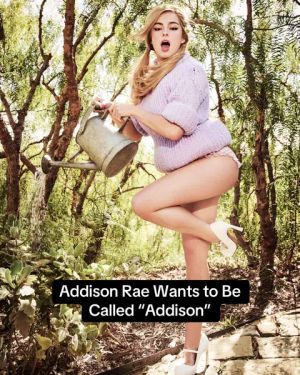 Image post by @ellemagazine on TikTok