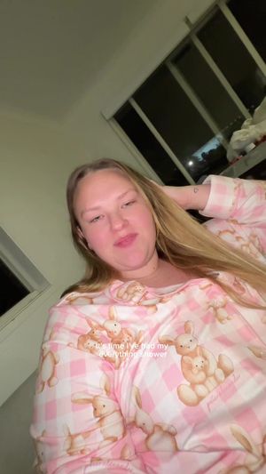 Video post by @alismithhhh on TikTok