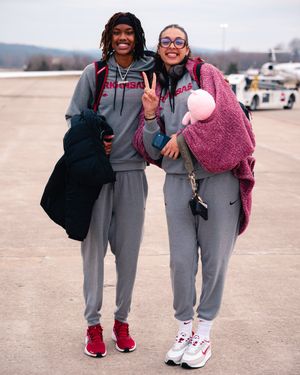 Image post by @RazorbackWBB on Twitter