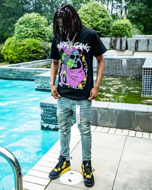 Image post by @laywitdabutter on Instagram