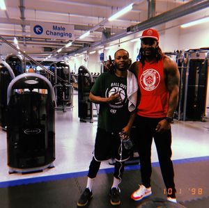 Image post by @itshalomusic on Instagram