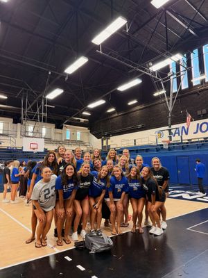 Image post by @sjsuwomenswaterpolo on Instagram