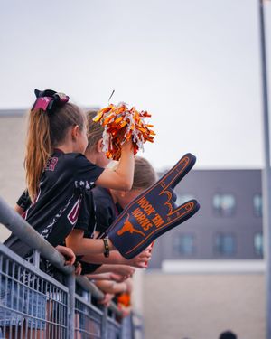 Image post by @TexasLonghorns on Twitter