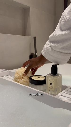 Video post by @jomalonelondon on TikTok
