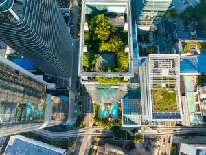 Image post by @eastmia on Instagram