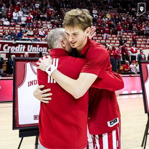 Image post by @IndianaMBB on Twitter